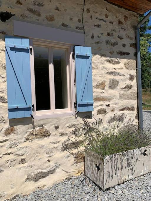 Gite Maison Du Trottoir, Sussac Exterior photo
